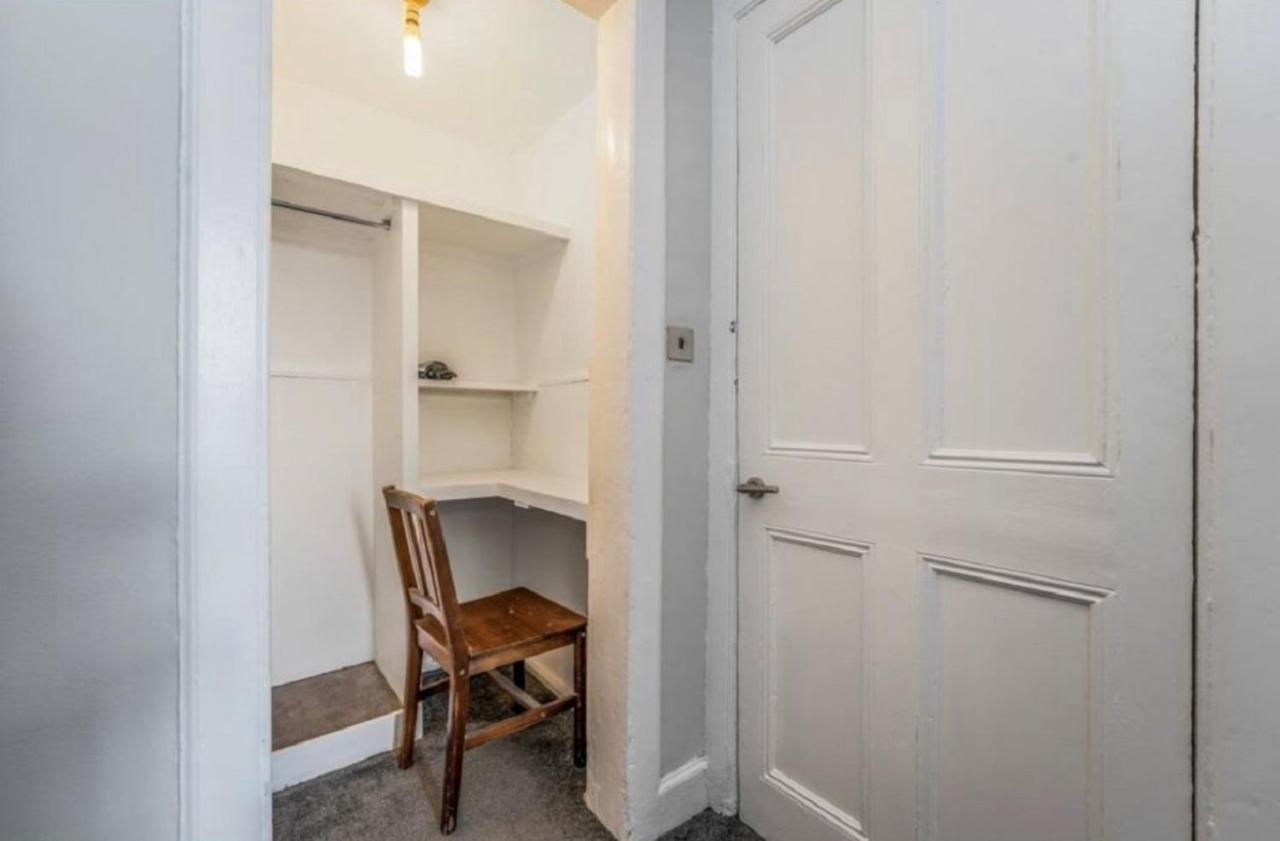 Spacious & Comfortable 3 Bedroom Apartment - Near City Centre - Free Parking Available - Sleeps Up To 5 Guests Edimburgo Exterior foto